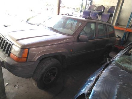 Vehiculo en el desguace: CHRYSLER JEEP GR.CHEROKEE (ZJ)/(Z) 2.5 TD Laredo (Z)