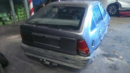 Vehiculo en el desguace: OPEL KADETT E GL Berlina