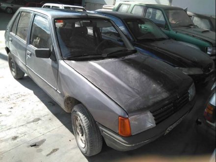 Vehiculo en el desguace: PEUGEOT 205 BERLINA 1.8 D Generation