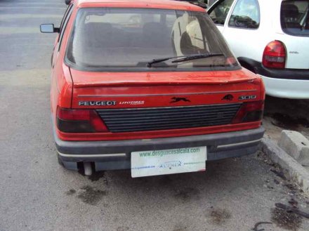 Vehiculo en el desguace: PEUGEOT 309 Básico