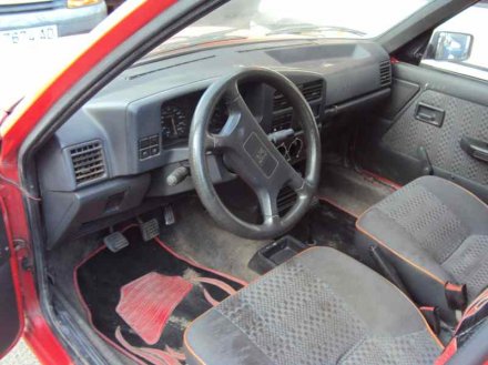 Vehiculo en el desguace: PEUGEOT 309 Básico