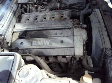 Vehiculo en el desguace: BMW SERIE 5 BERLINA (E34) 525i (141kW)