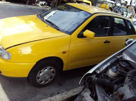 Vehiculo en el desguace: SEAT IBIZA (6K) Básico