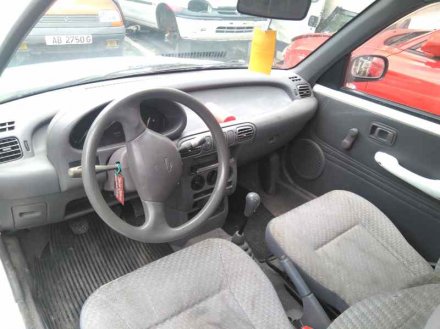 Vehiculo en el desguace: NISSAN MICRA (K11) Básico (K11)