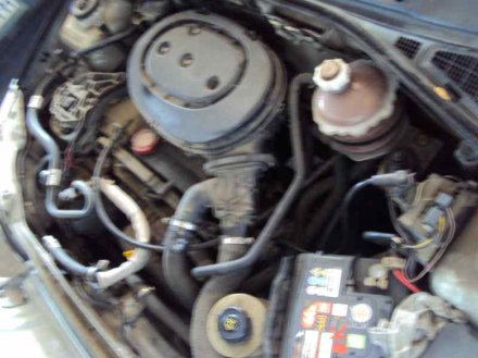 Vehiculo en el desguace: RENAULT CLIO I PHASE III 1.4 Limited