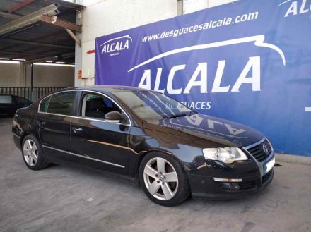 Vehiculo en el desguace: VOLKSWAGEN PASSAT BERLINA (3C2) Advance