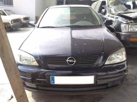 Vehiculo en el desguace: OPEL ASTRA G BERLINA Club