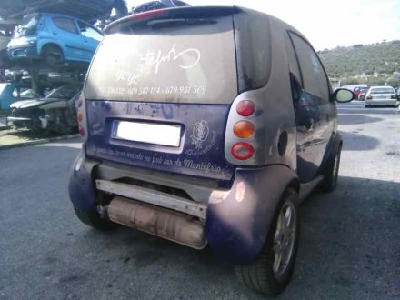 Vehiculo en el desguace: MICROCAR SMART *