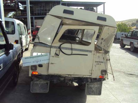 Vehiculo en el desguace: LAND ROVER SANTANA 2500 SUPER
