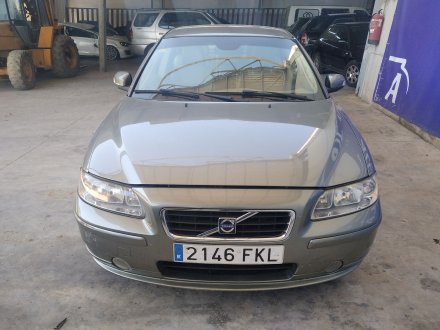 Vehiculo en el desguace: VOLVO S60 BERLINA 2.4 Diesel CAT