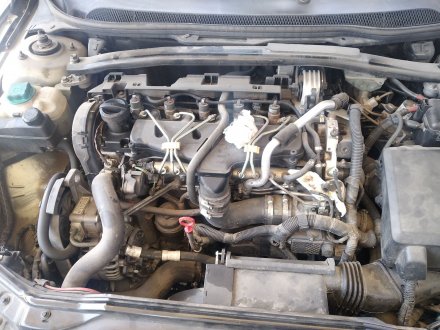 Vehiculo en el desguace: VOLVO S60 BERLINA 2.4 Diesel CAT
