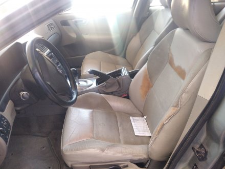 Vehiculo en el desguace: VOLVO S60 BERLINA 2.4 Diesel CAT