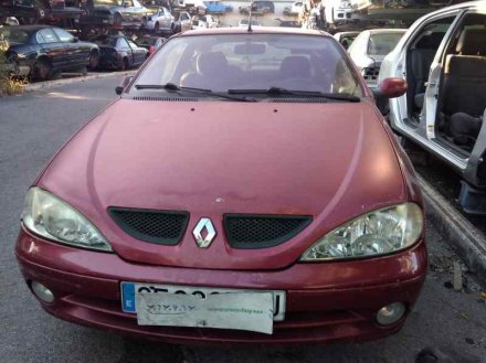 Vehiculo en el desguace: RENAULT MEGANE I COUPE FASE 2 (DA..) 1.4 16 V Dynamique