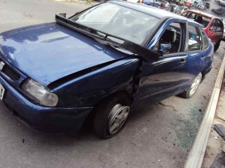 Vehiculo en el desguace: SEAT CORDOBA BERLINA (6K2) Dream (1997->)