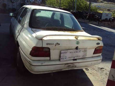 Vehiculo en el desguace: FORD ORION GL