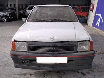 Vehiculo en el desguace: OPEL CORSA A GL