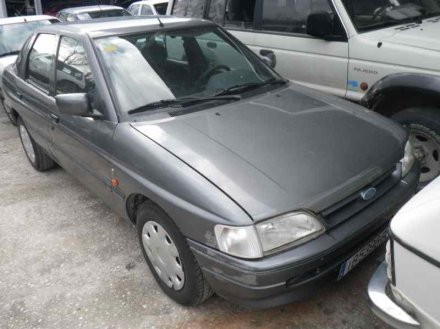 Vehiculo en el desguace: FORD ESCORT BERLINA/TURNIER CL Berlina