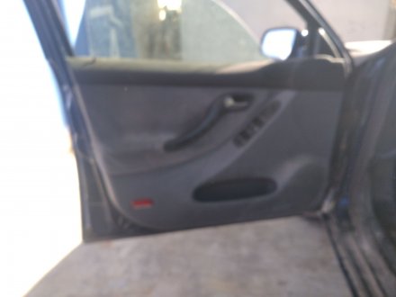 Vehiculo en el desguace: SEAT TOLEDO (1M2) Signo