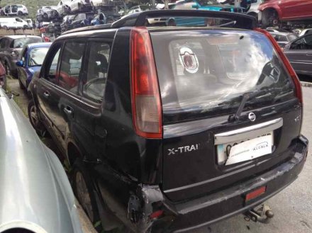 Vehiculo en el desguace: NISSAN X-TRAIL (T30) LE