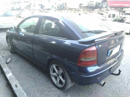 Vehiculo en el desguace: OPEL ASTRA G BERLINA Club