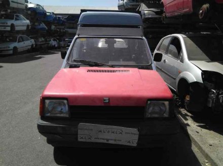 Vehiculo en el desguace: SEAT TERRA Furgoneta