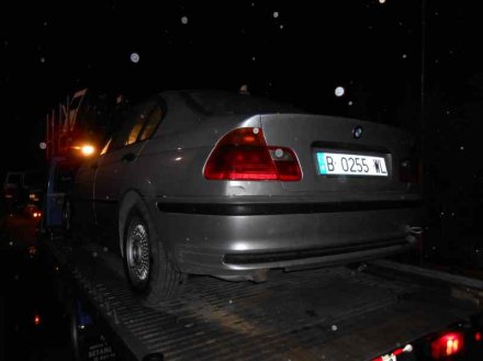 Vehiculo en el desguace: BMW SERIE 3 BERLINA (E46) 320d