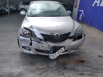 Vehiculo en el desguace: MAZDA 3 BERLINA (BK) 1.6 CRDT Active