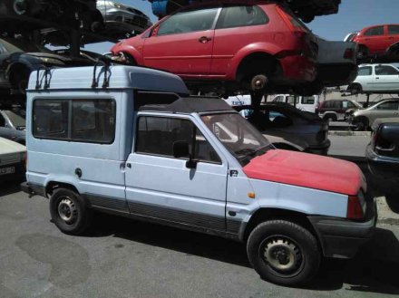 Vehiculo en el desguace: SEAT TERRA Furgoneta