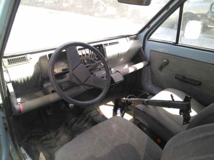 Vehiculo en el desguace: SEAT TERRA Furgoneta