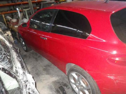 Vehiculo en el desguace: ALFA ROMEO 147 (190) 1.6 T.Spark Distinctive