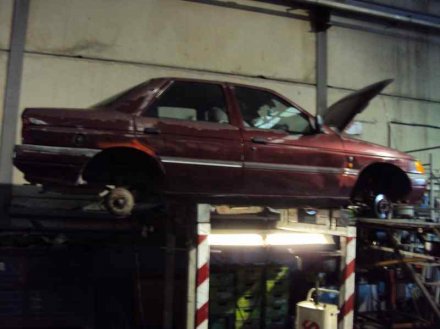 Vehiculo en el desguace: FORD ESCORT BERLINA/TURNIER CL Berlina