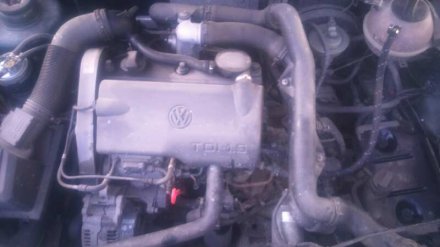 Vehiculo en el desguace: VOLKSWAGEN GOLF III VARIANT ( 1H5) CL