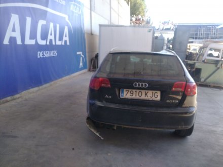 Vehiculo en el desguace: AUDI A3 SPORTBACK (8P) 2.0 TDI Ambiente