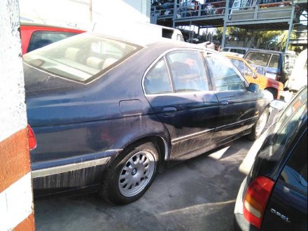 Vehiculo en el desguace: BMW SERIE 5 BERLINA (E39) 523i