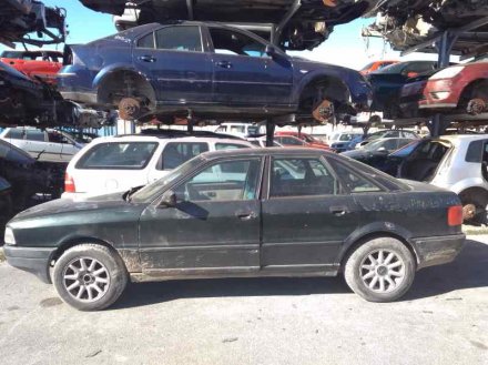 Vehiculo en el desguace: AUDI 80/90 (811/813/853) 80 Básico