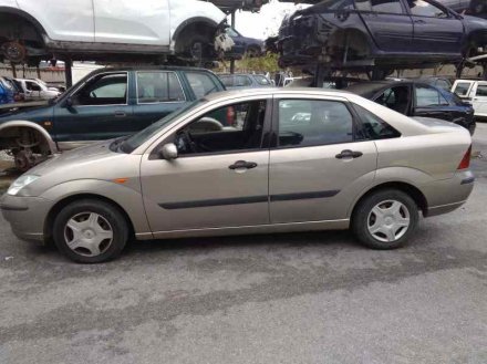 Vehiculo en el desguace: FORD FOCUS BERLINA (CAK) Ambiente