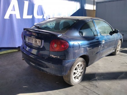 Vehiculo en el desguace: RENAULT MEGANE I COUPE FASE 2 (DA..) 1.6 16V