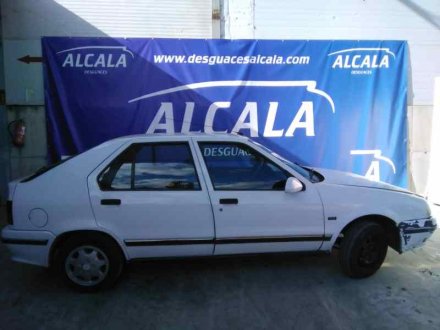 Vehiculo en el desguace: RENAULT 19 853705