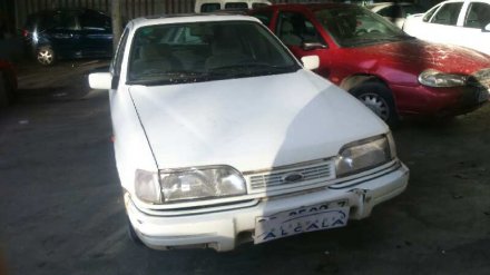 Vehiculo en el desguace: FORD SIERRA BERLINA 2.0 IS