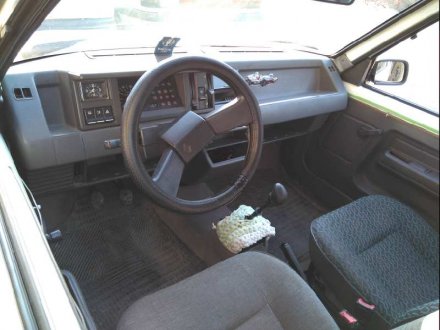 Vehiculo en el desguace: RENAULT 5 (B/C40) TL (B/C 401, B/C 40H)