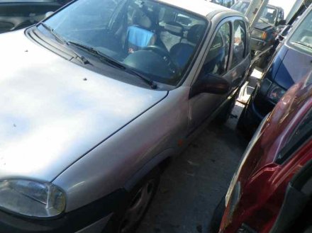 Vehiculo en el desguace: OPEL CORSA B Top (E)