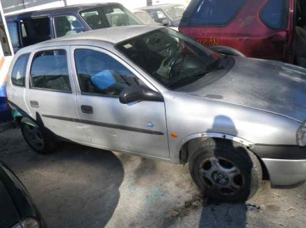 Vehiculo en el desguace: OPEL CORSA B Top (E)