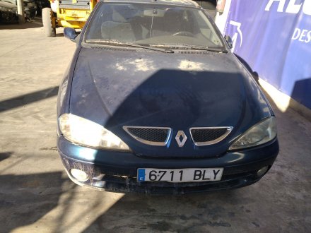 Vehiculo en el desguace: RENAULT MEGANE I COUPE FASE 2 (DA..) 1.6 16V