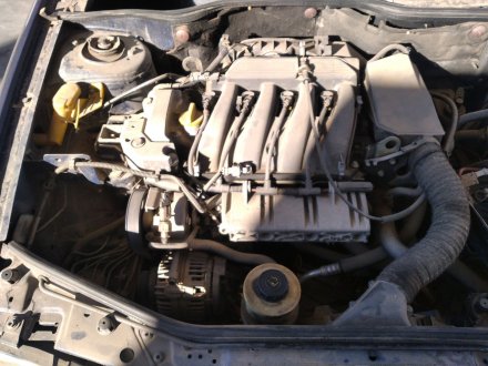 Vehiculo en el desguace: RENAULT MEGANE I COUPE FASE 2 (DA..) 1.6 16V