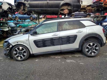 Vehiculo en el desguace: CITROËN C4 CACTUS Cool&Comfort