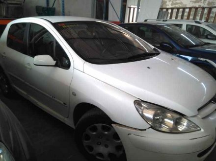 Vehiculo en el desguace: PEUGEOT 307 (S1) XR