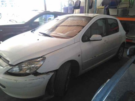 Vehiculo en el desguace: PEUGEOT 307 (S1) XR