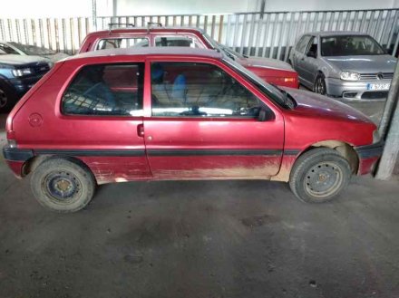 Vehiculo en el desguace: PEUGEOT 106 (S1) Cocktail