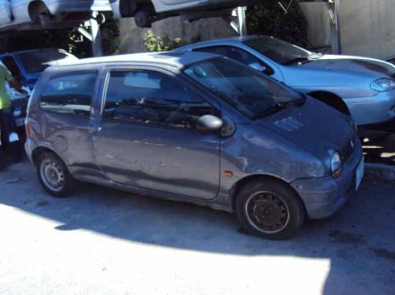 Vehiculo en el desguace: RENAULT TWINGO (CO6) 1.2 (C066/67/68)