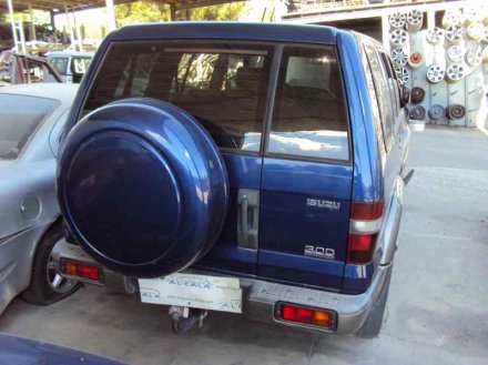 Vehiculo en el desguace: ISUZU TROOPER 3.0 DTi (5-trg.)